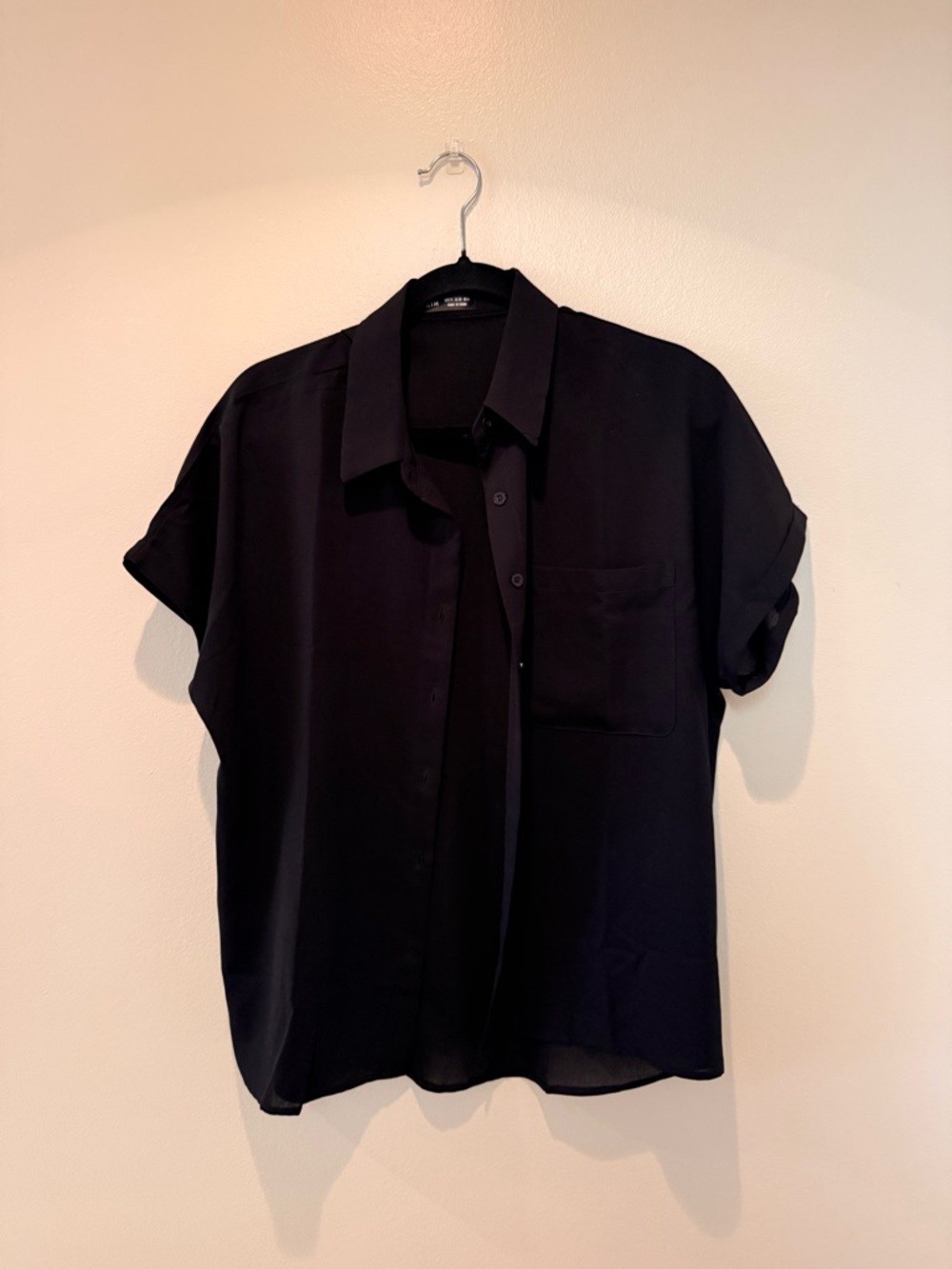 Women’s Black Short-Sleeve Button-Up Shirt - Classic Collared Style - Never Worn